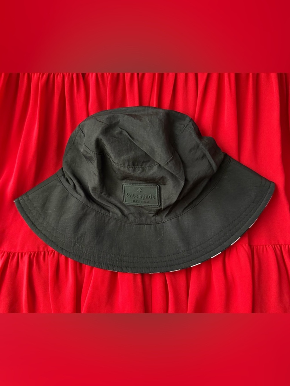 NWT Kate Spade Reversible Awning Stripe Bucket Hat - Picture 6 of 9
